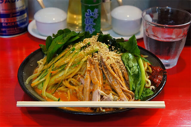 辛味ゴマダレぶっかけ冷し（夏季限定）