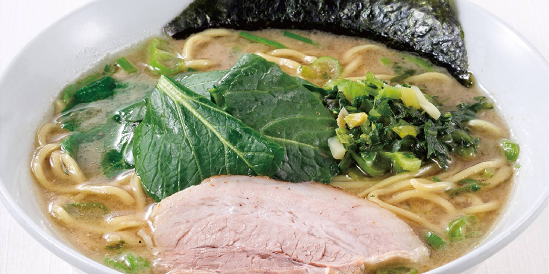 豚骨醤油ラーメン